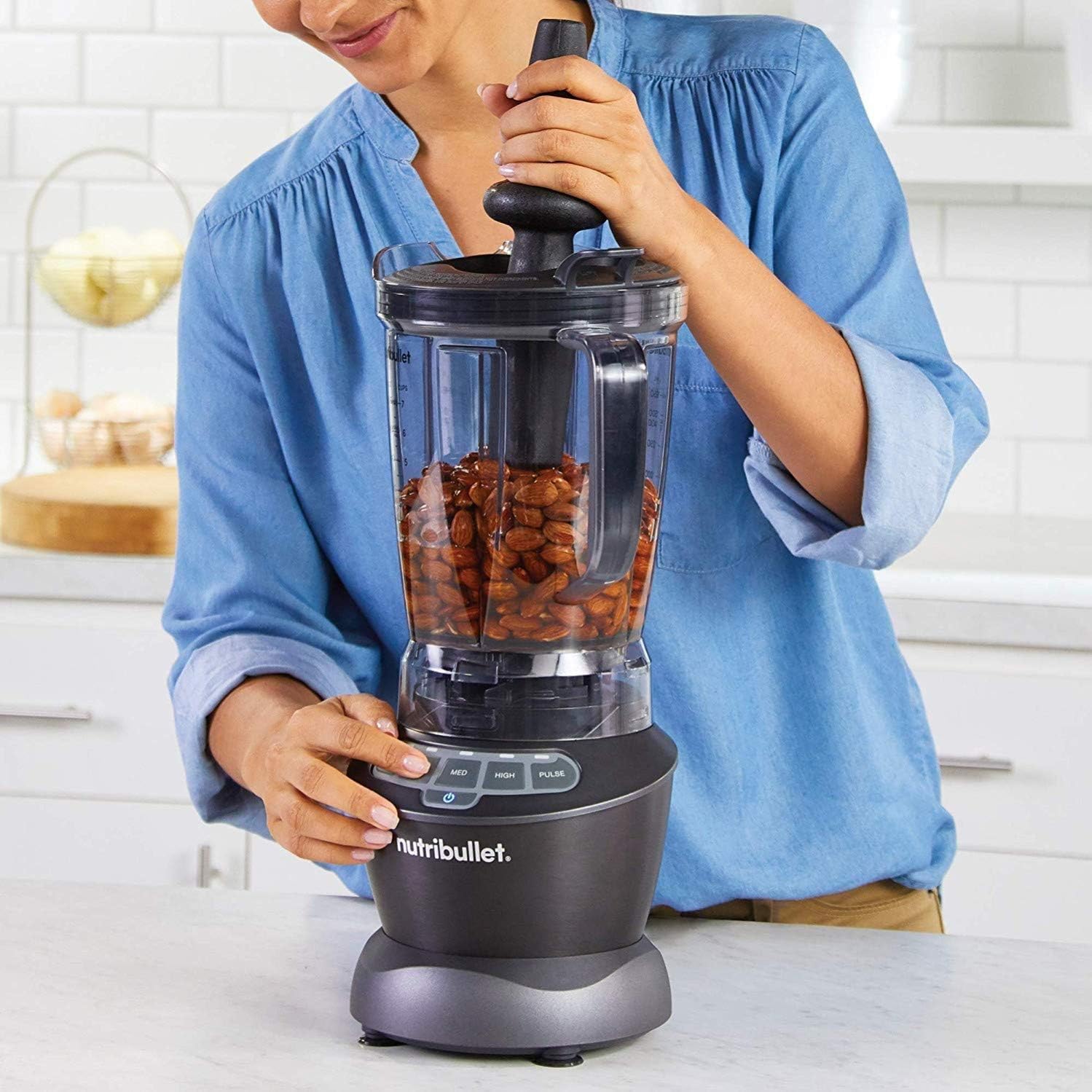 NutriBullet Full Size Blender + Combo , 7 Piece Set, Multi-Function High Speed Blender, Mixer System with Nutrient Extractor, Smoothie Maker, Dark Grey, 1000 Watts خلاط بالحجم الكامل عالي السرعة متعدد الوظائف من نوتري بوليت بقدرة 1000 واط NutriBullet Full Size Blender + Combo , 7 Piece Set, Multi-Function High Speed Blender, Mixer System with Nutrient Extractor, Smoothie Maker, Dark Grey, 1000 Watts خلاط بالحجم الكامل عالي السرعة متعدد الوظائف من نوتري بوليت بقدرة 1000 واط
